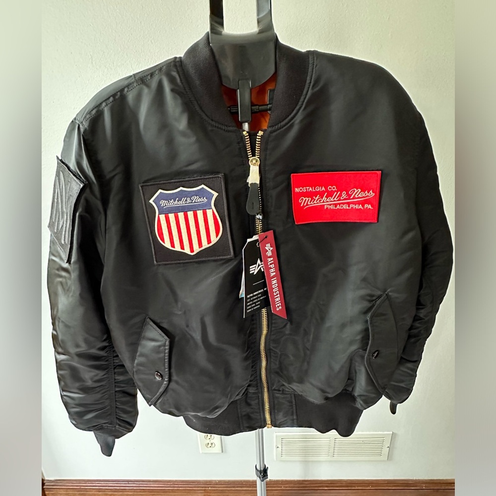 NWT Authentic Mitchell & Ness X Alpha Industries reversible Bomber Jacket